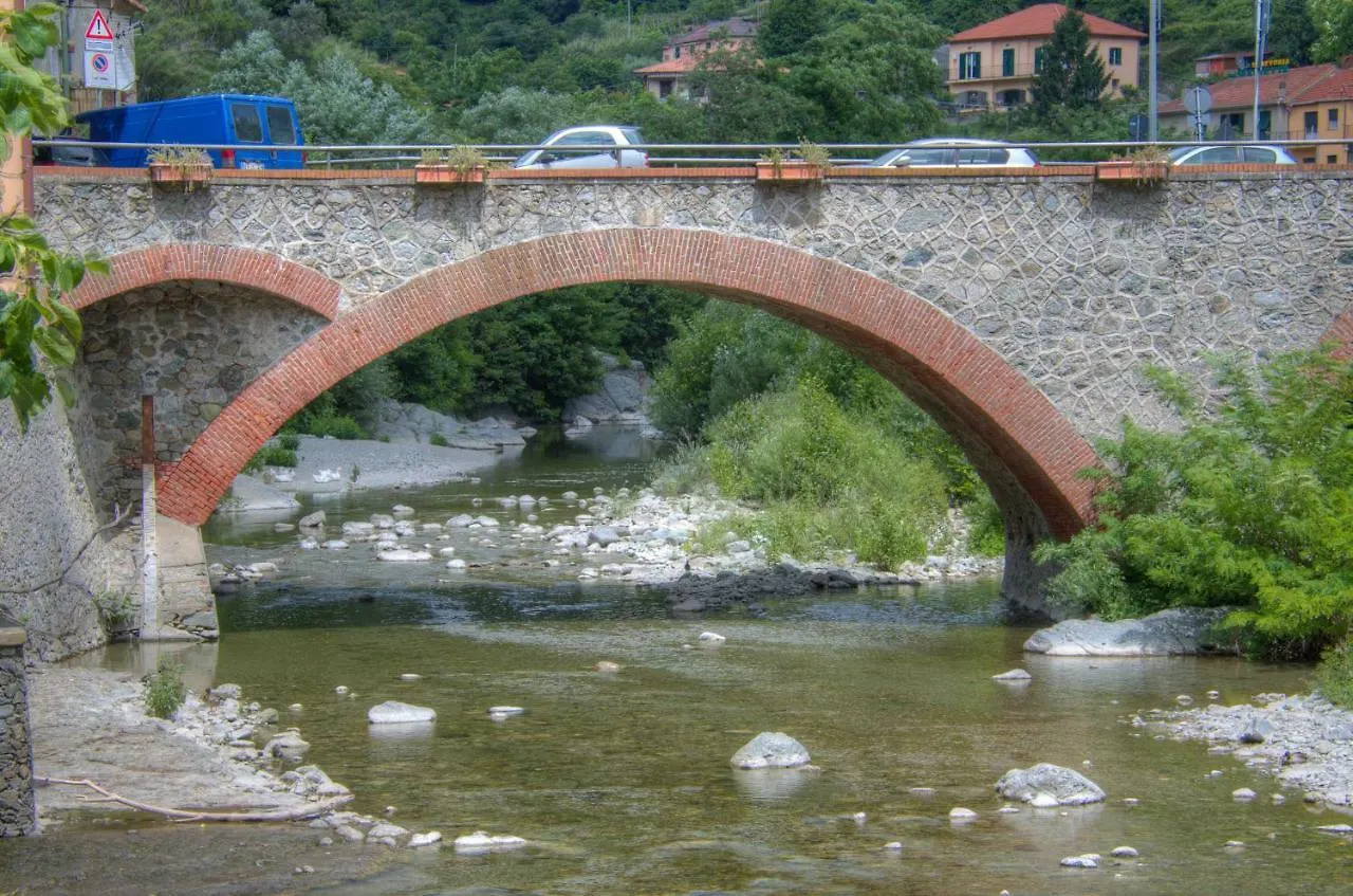 Appartamento In Villa A 5 Km Dal Mare Albisola Superiore Italie